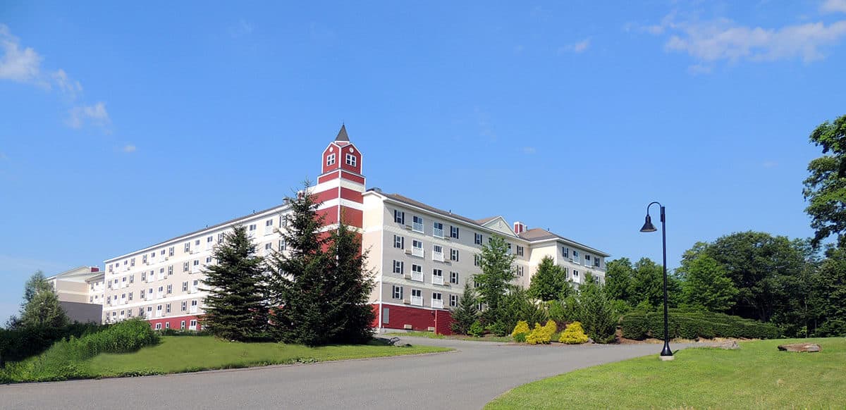 Berkshire Mountain Lodge in Pittsfield, Massachusetts